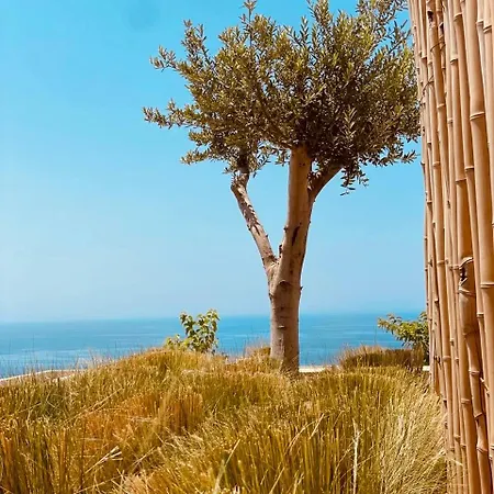 Coast 194 A * Himarë